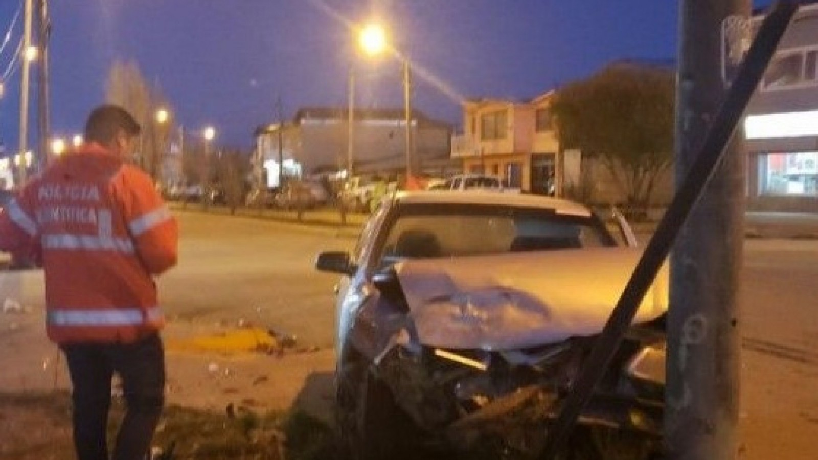 Conductor borracho protagonizó un violento accidente y terminó en el Hospital